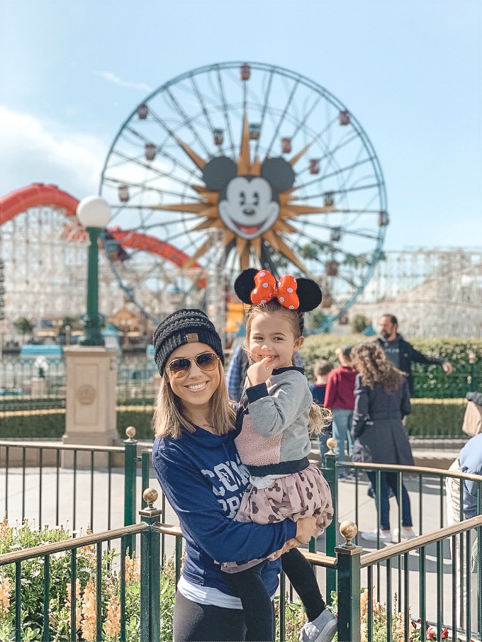 Jessica and Sophie at Disneyland