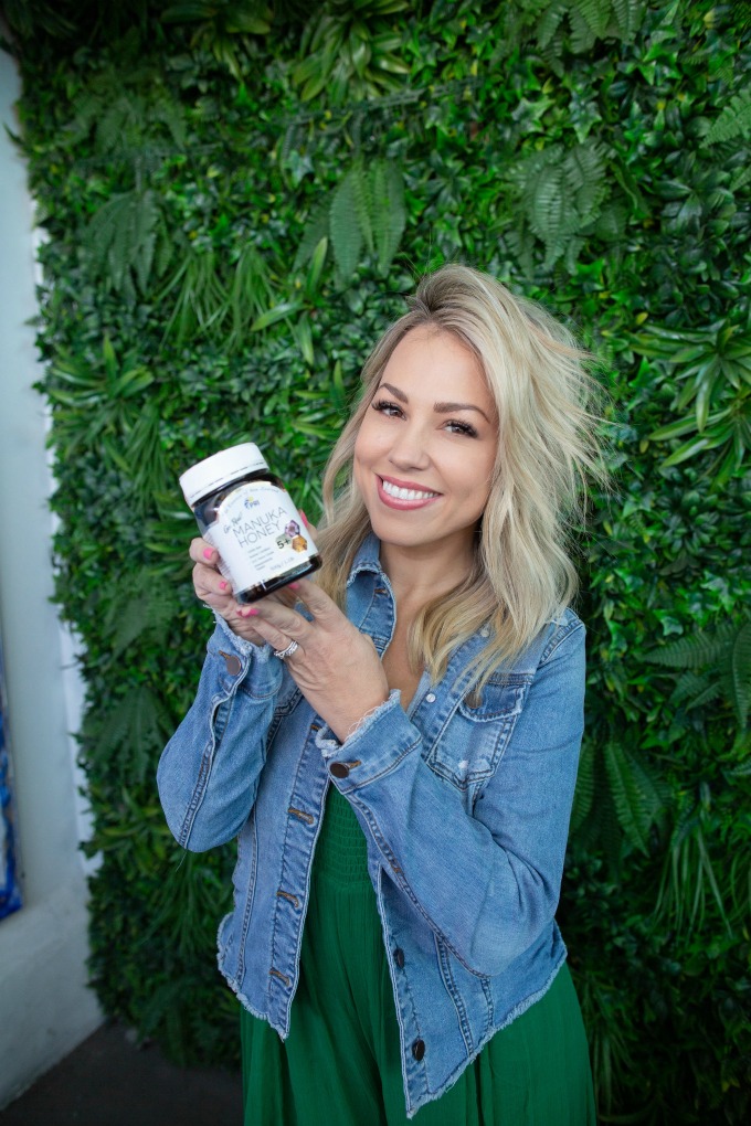 Jessica Hall holding Manuka Honey