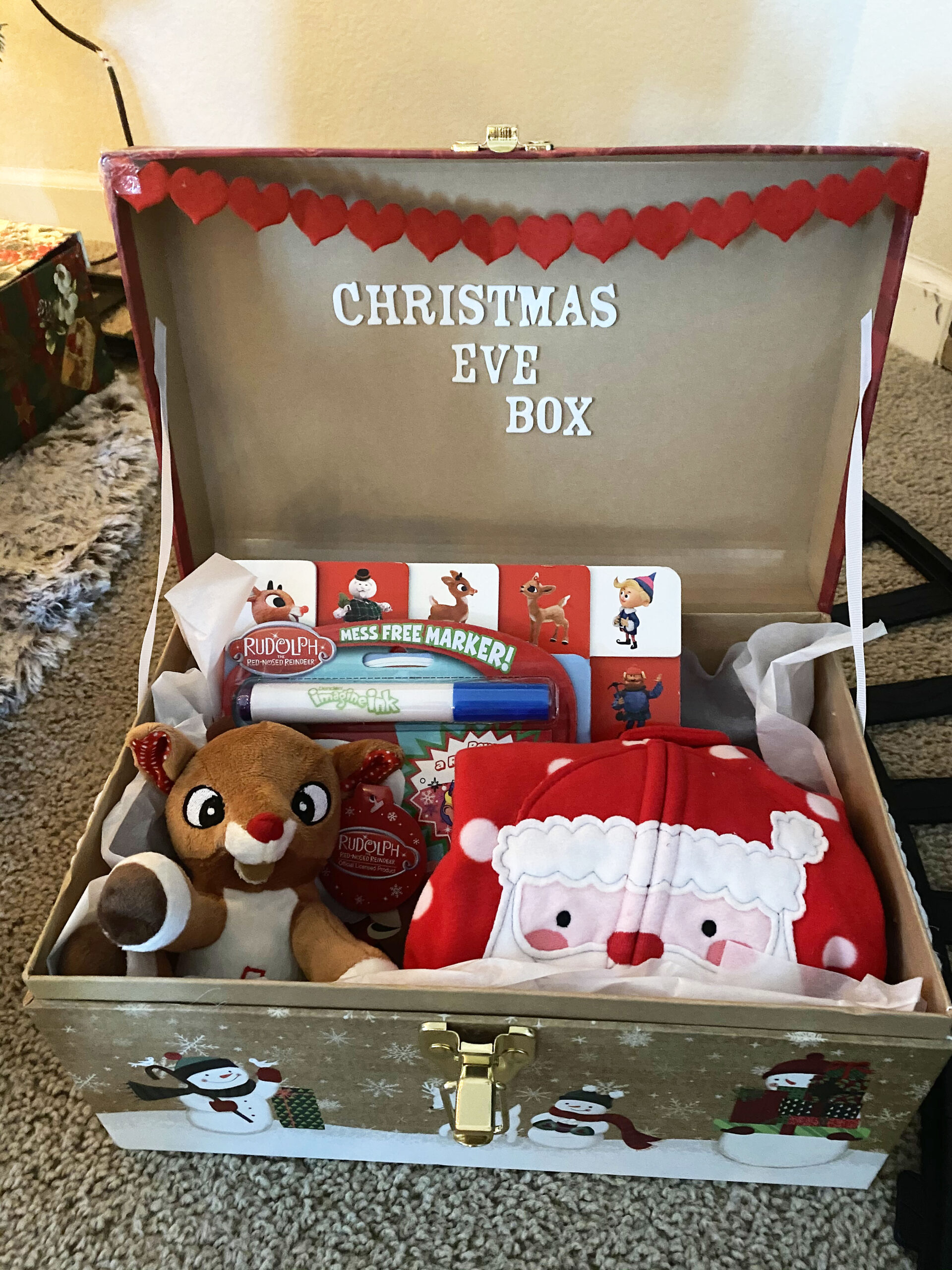 christmas even gift box with reindeer